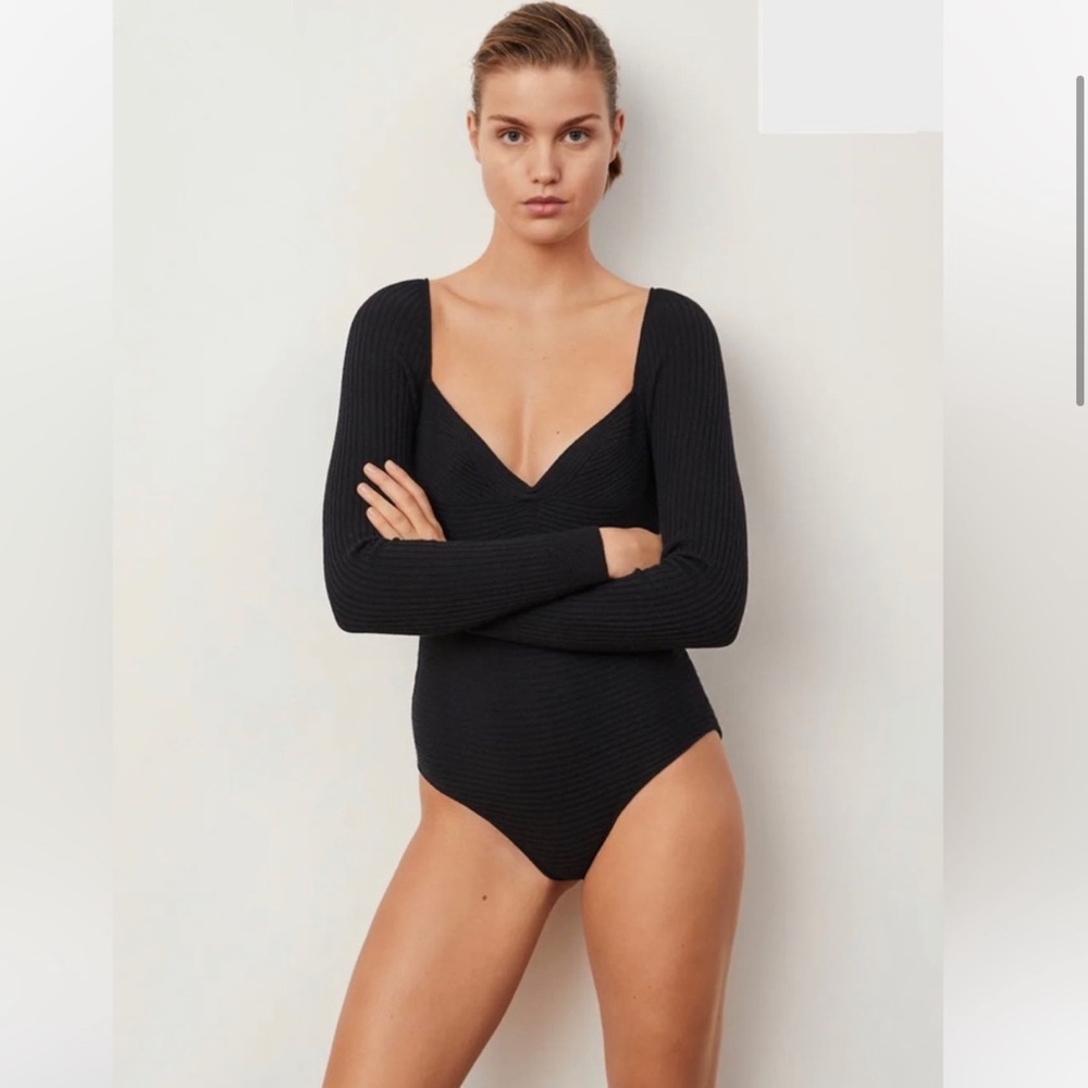 🤍 MANGO Cashmere Blend Sweetheart Neckline Queen Anne Neckline Bodysuit